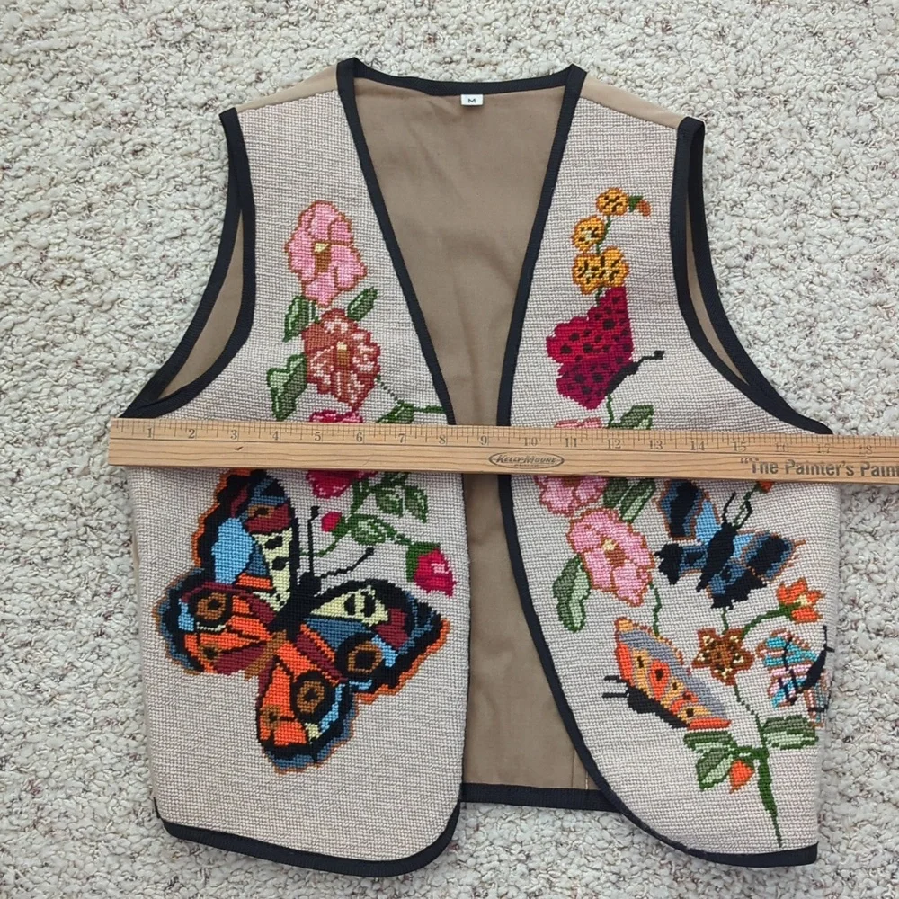 Vintage Floral Needlepoint Vest - Picture 5 of 9